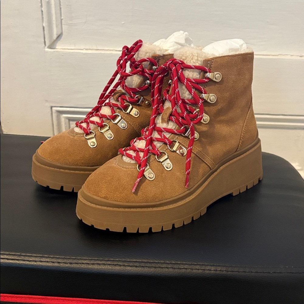 New Women's Miranda Hiker Boots US 5.5